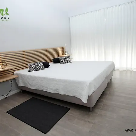 アパート Mae De Deus